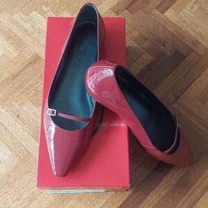 NIB Talbots red patent leather Mary Jane's  8M
